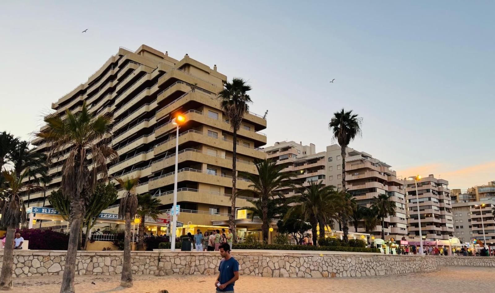 Ferienwohnung Calpe By The Sea Edificio Turmalina Exterior foto